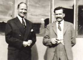 1952 — Bill Russell and Peter Hobbs form "Russell Hobbs" and the first coffee maker with keep warm function.