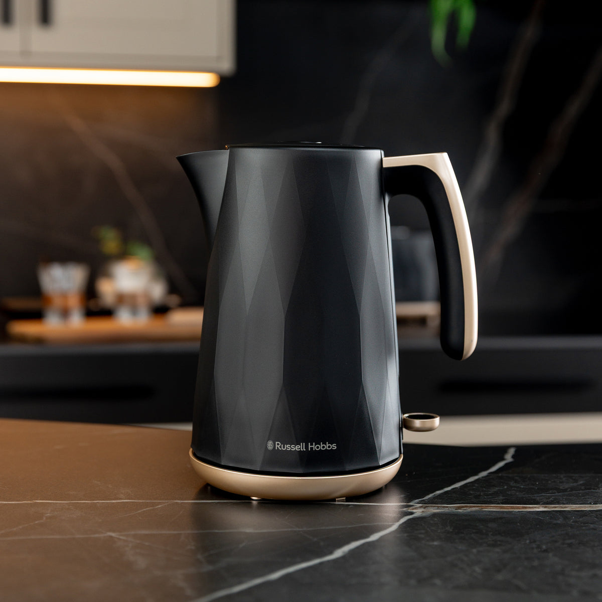 Russell Hobbs Umber Classique 1.7L Kettle