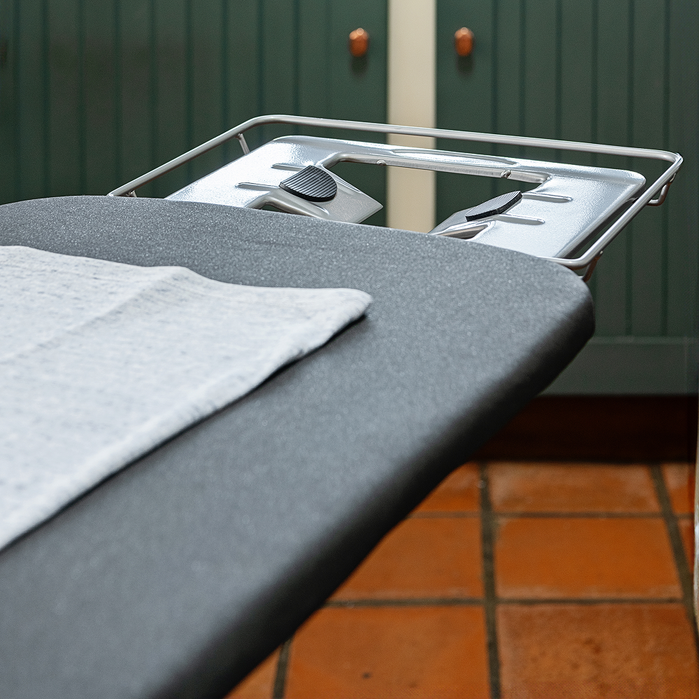 Russell Hobbs Ironing Board 120cm